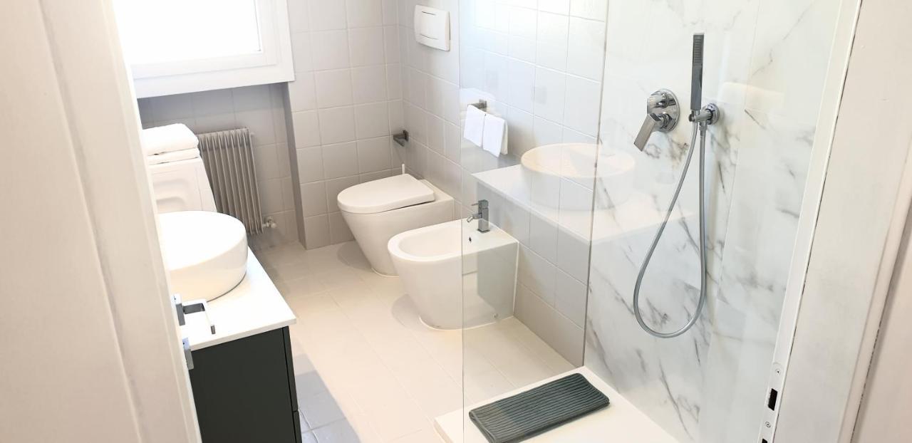 Venezia & Treviso Design Apartment By Anthea Homes Casièr Eksteriør billede