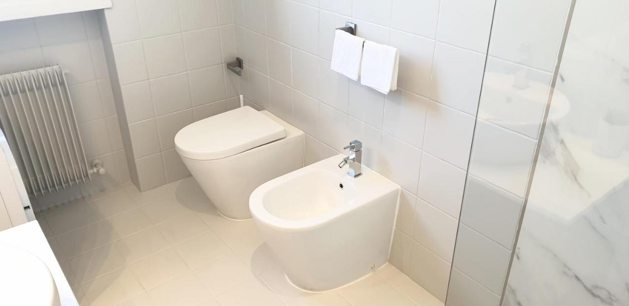 Venezia & Treviso Design Apartment By Anthea Homes Casièr Eksteriør billede